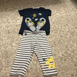 Boboli girls size 6 summer top and crop pant set